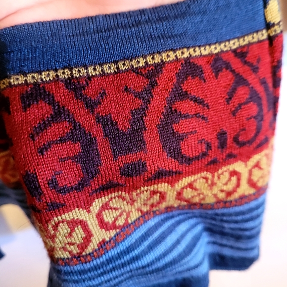 Icelandic Designs Long Sleeve Waterfall Cardigan Size Med NWOT - Picture 4 of 5